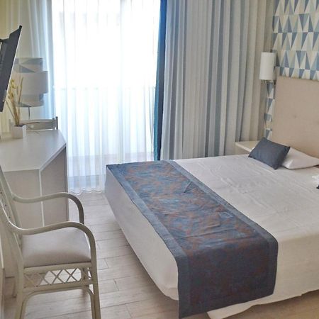 Ouril Hotel Julia Santa Maria Buitenkant foto