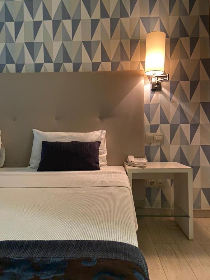 Ouril Hotel Julia Santa Maria Buitenkant foto