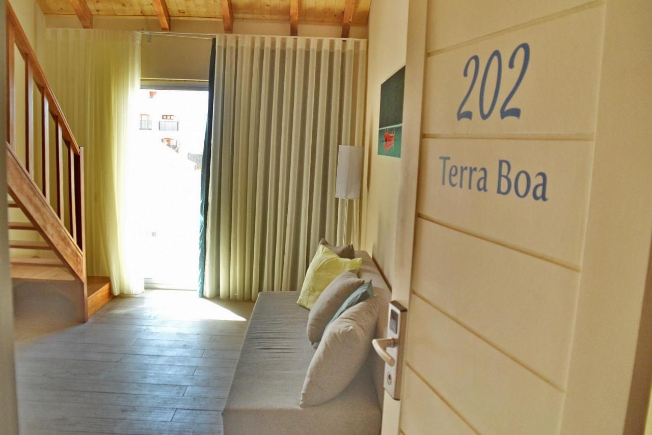 Ouril Hotel Julia Santa Maria Buitenkant foto